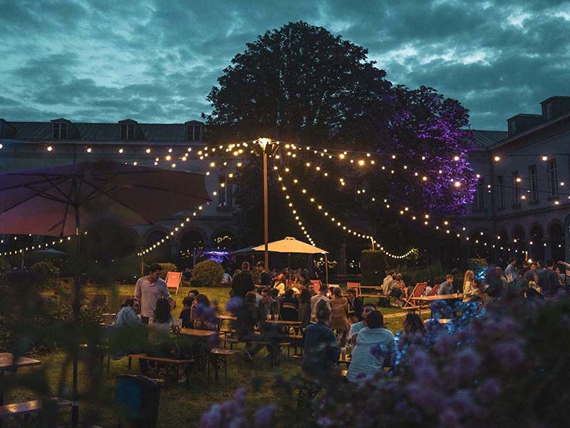 Secret-gardens-hospice-1-800×600