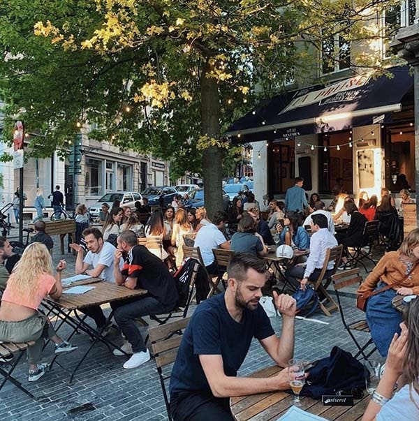 cafe-desminimes-ob4-600