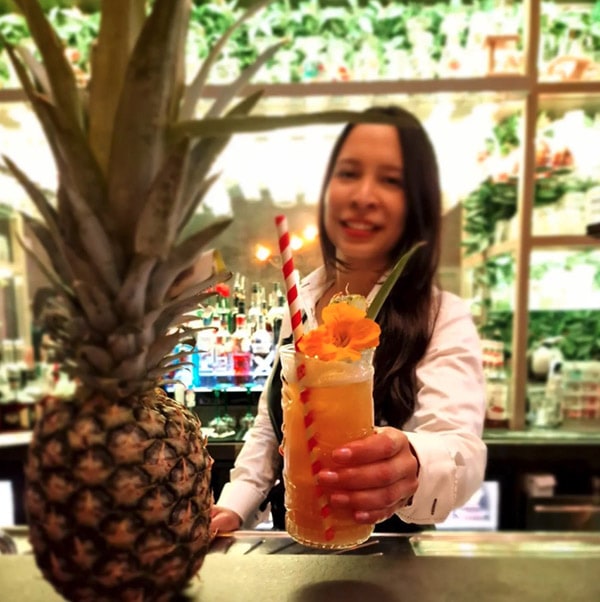 the-green-man-cocktail-bar-ob4-600